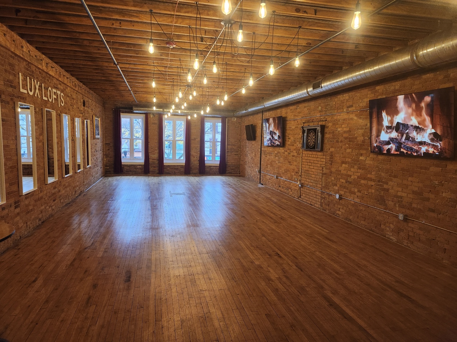 LUX LOFTS Main Space